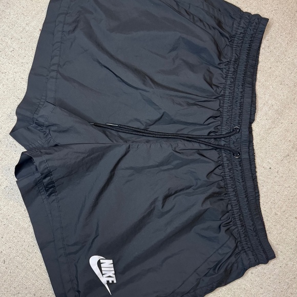 Nike Sportswear Classic - Picture 1 of 2